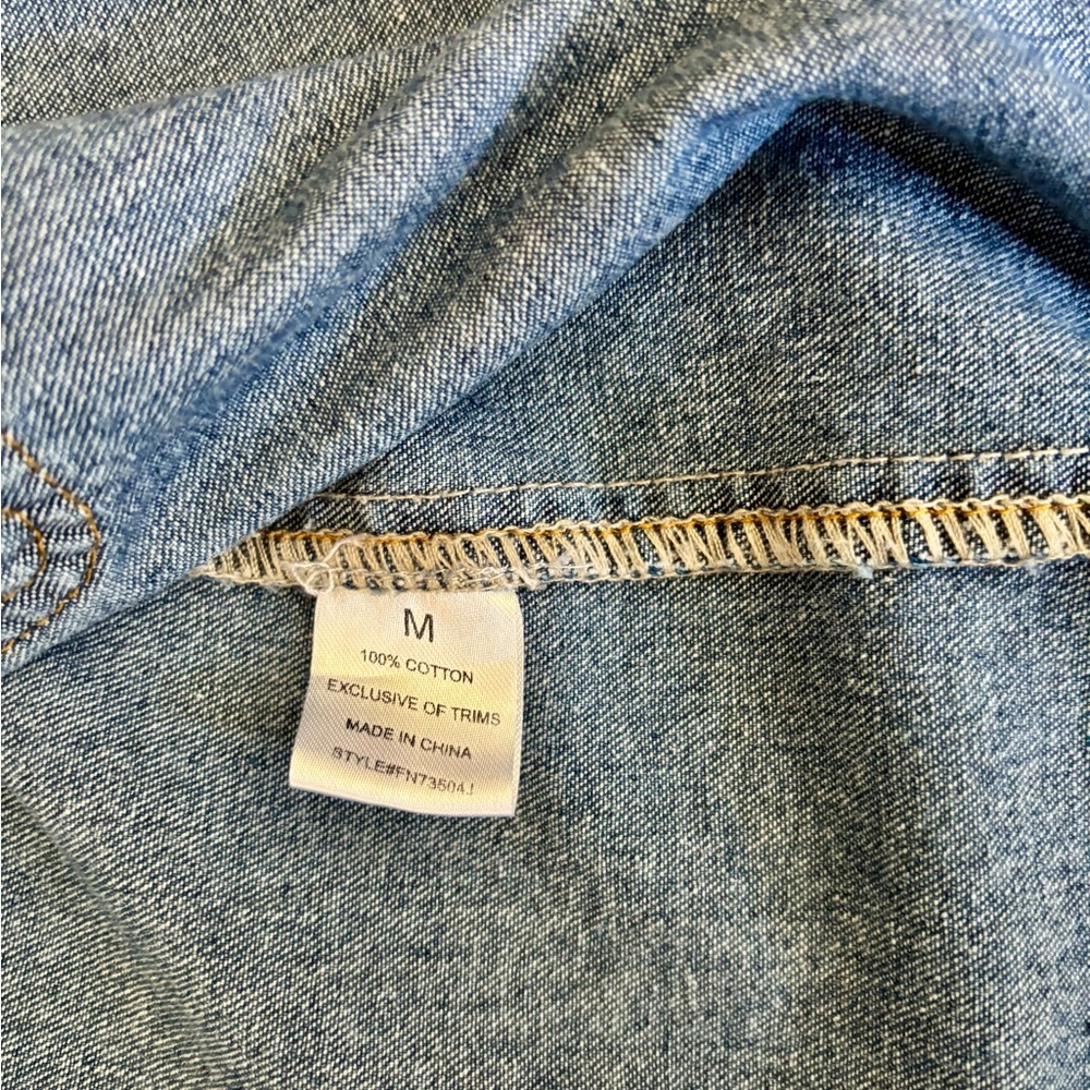 Fashion Nova Blue Denim Button-Up Shirt - Picture 4 of 4